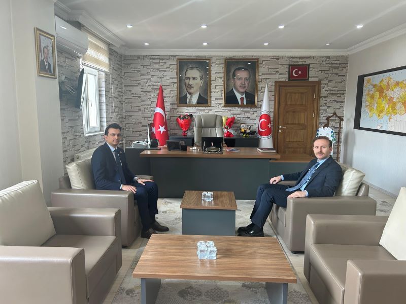 Sorgun Kaymakam Refiki Sayın Harun UZAR, Kaymakamımız Sayın Aydın YANIK’ı ziyaret etti.